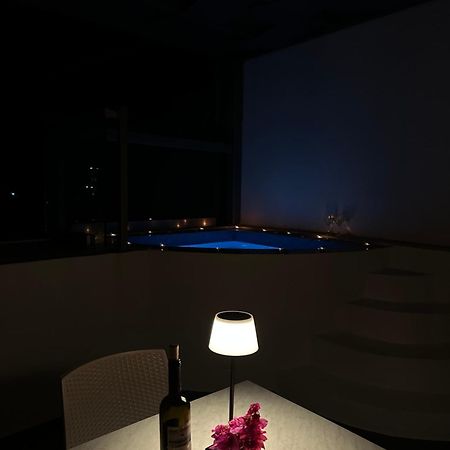 Tristhenia Apart otel Perissa  Dış mekan fotoğraf