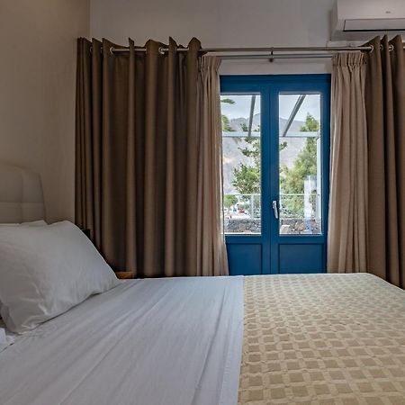 Tristhenia Apart otel Perissa  Dış mekan fotoğraf