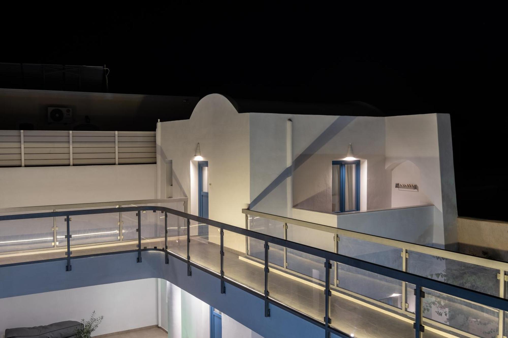Tristhenia Apart otel Perissa  Dış mekan fotoğraf