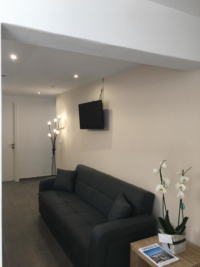 Tristhenia Apart otel Perissa  Dış mekan fotoğraf