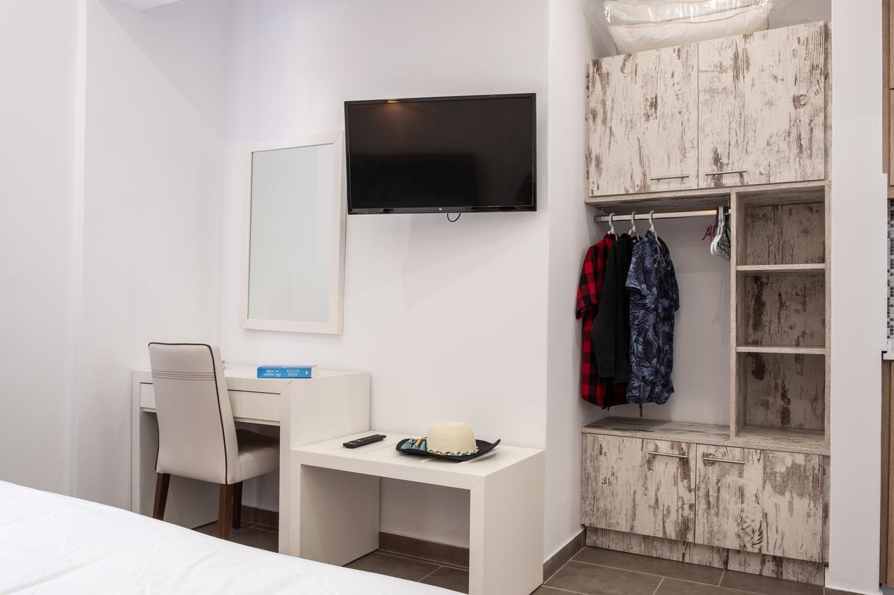 Tristhenia Apart otel Perissa  Dış mekan fotoğraf